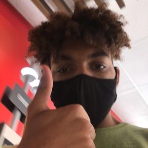 Meet your Posher, Tony